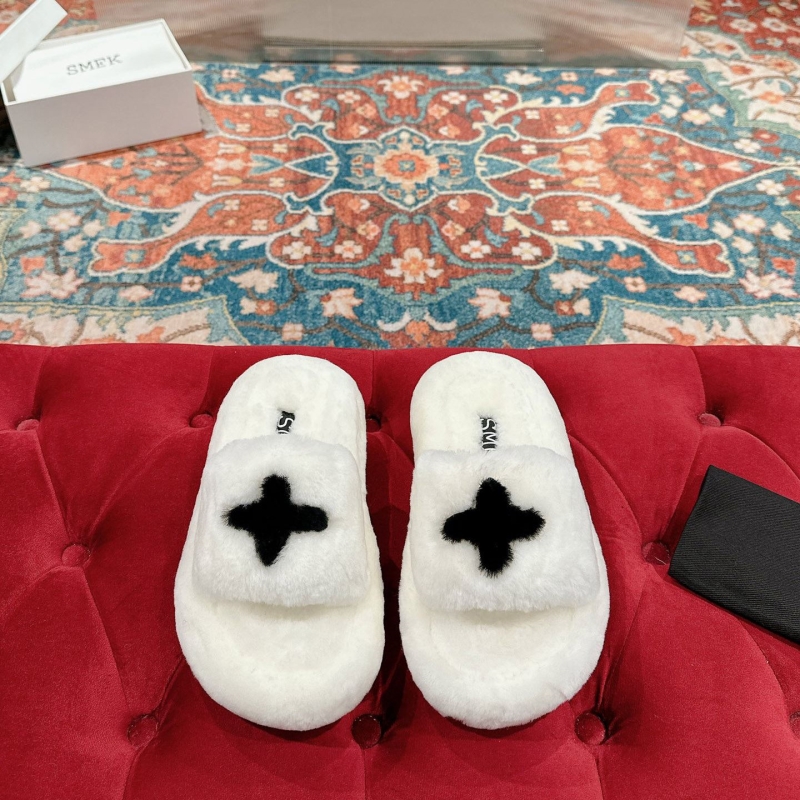 Other Slippers